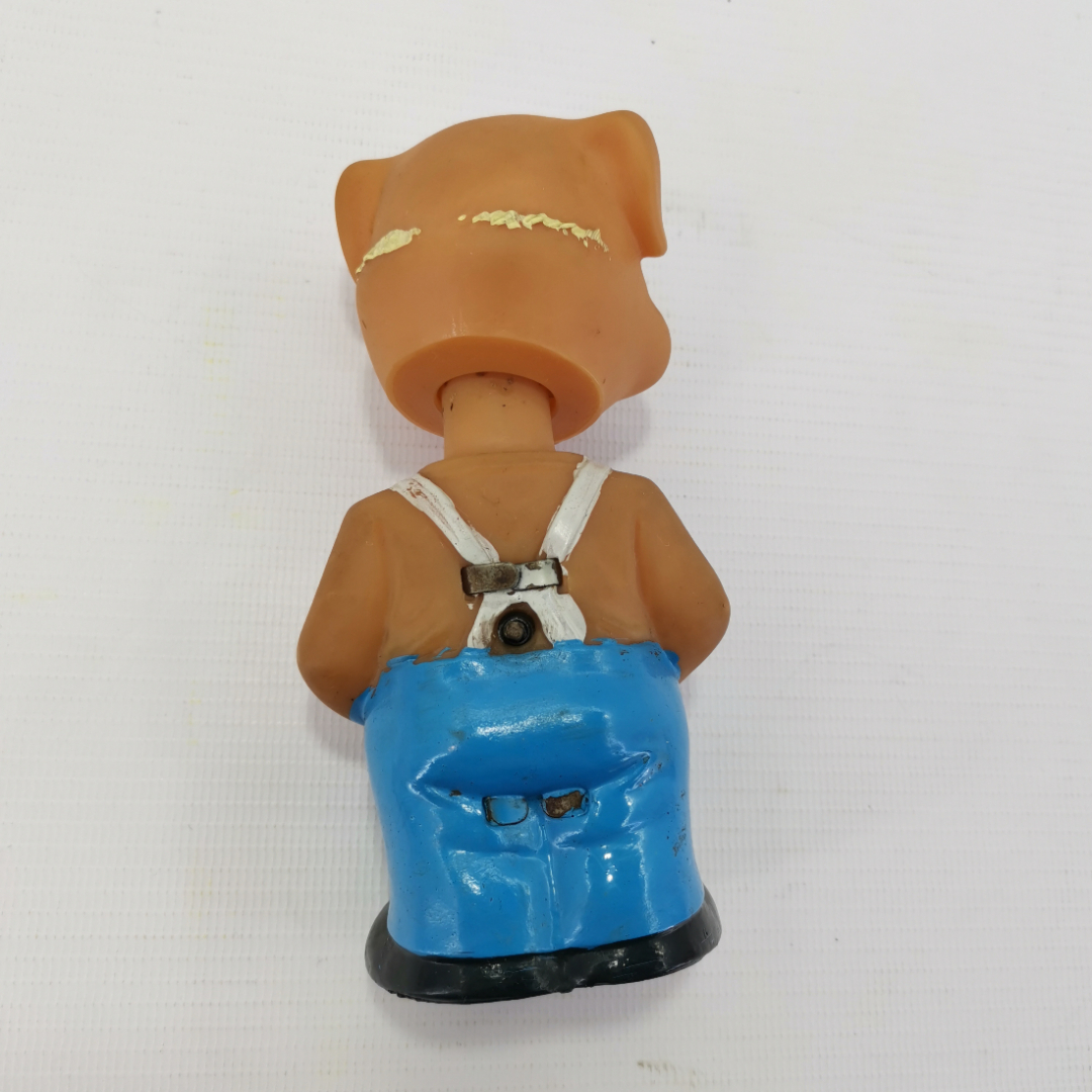 Игрушка детская "Поросенок", резина, с заводным механизмом (работоспособность неизвестна). Картинка 5